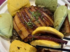 -亮欢寨酸汤鱼(沙冲路店)