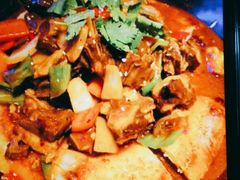 博格达馕包肉-清真·卡德尔大叔新疆主题餐厅(龙汇路店)