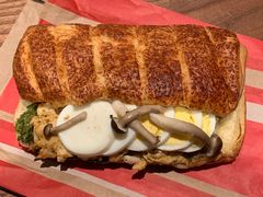 黑松露风味鸡扒可颂-星巴克臻选(南京艾尚天地店)