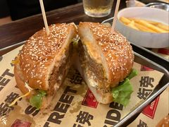 -Side Street街旁(交道口店)