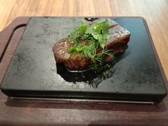 -Erman岩烧牛排(虹桥南丰城店)