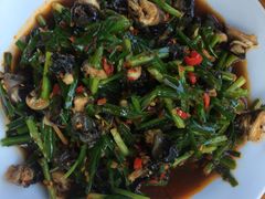 -杨老大生皮白族菜