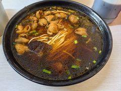 -小龙大肉面馆