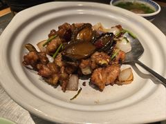 -潮界(LU·ONE凯德晶萃广场店)