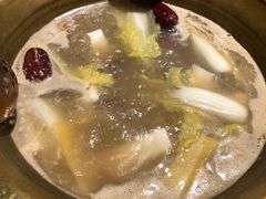 -余欢领鲜火锅(新街口店)
