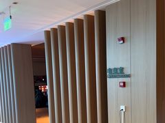 -涨巢·潮玩水疗局