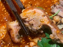 -张翻越·川渝冒菜·武汉黑鸭煲(城北万象城店)