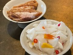 酸萝卜-漆黑觉米粉(三里屯店)