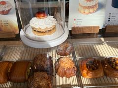 -VERIE BAKEHOUSE