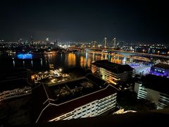 -阿瓦尼河滨曼谷酒店