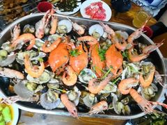 -老东镇啤酒屋海鲜加工·蒸汽海鲜·海鲜烧烤(台东店)