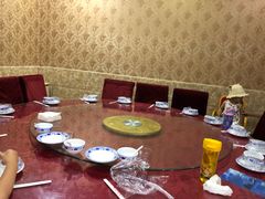 包厢-鑫渔港海鲜本地菜·山海关浑锅(东戴河店)