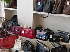 -六六奢品·vintage中古·回收二手奢侈品包包手表首饰(环球港店)