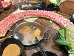 -呷哺呷哺 小火锅 (浦东新欧尚超市店)