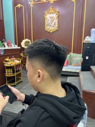 -绅仕門男士理发馆
