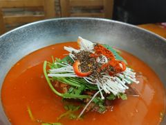 -喇喇排骨火锅·传统韩式脊骨汤(望京西园总店)