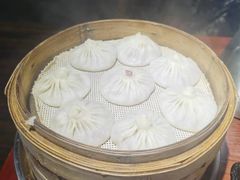 -冷大厨灌汤包