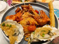 -水桶王国主题餐厅·聚会·生日派对·亲子活动·家庭套餐(亚龙湾希尔顿店)