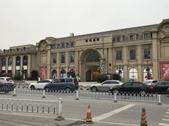 -王府井奥莱临潼小镇(临潼店)