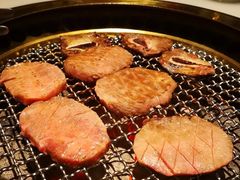 厚贞雪花牛舌-厚贞日式烤肉(龙之梦店)