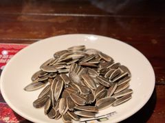 瓜子-江边城外烤全鱼(方庄时代购物中心店)