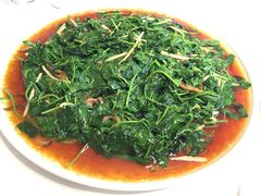 -HOMES上海本帮菜(襄阳公园店)
