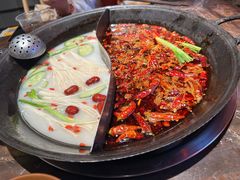 -周小明火锅(黑金冠社区店)