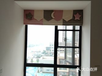 美美的窗帘3室1厅1200元