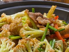 -金枝玉叶上海人家食府(三里河店)