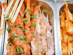 -二钢串叔麻辣烫(华龙大厦店)