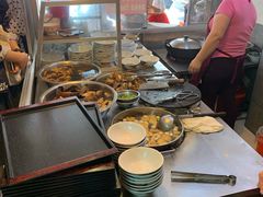 -松树干拌面店