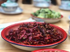 干煸牛肉丝-拈一筷子·宜宾江湖菜(十一街店)