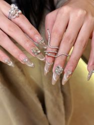 -Touch Nail·品质·美甲美睫