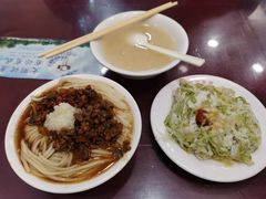 甜辣白菜-新川面馆(新街口起源店)