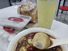 -罗子龙罗家桂花汤圆(曹都巷店)