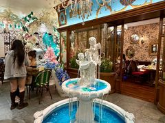 -秘密旅行Bonjour(黑金冠 江南西店)