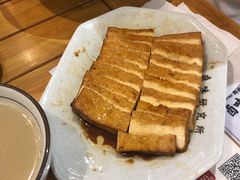 -狮头牌卤味研究所·卤味饭(花城汇南区店)