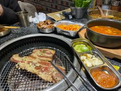 -红泥小火炉·东北泥炉烤肉(天一旗舰店)