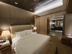 -北京朝阳悠唐皇冠假日酒店