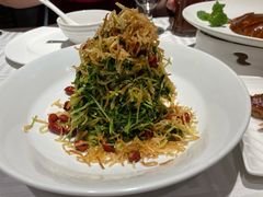 巧拌豆苗-四季民福烤鸭店(王府井灯市口店)