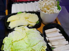 -捞围鲜·港式打边炉(海阳路店)