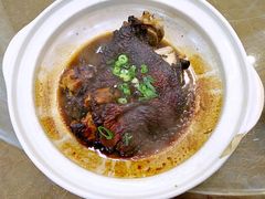 -老码头黑皮肘子锅包肉熏酱水饺(文政街店)
