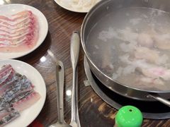 -正能量脆肉鲩火锅