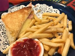 -芭莉与彩虹西餐厅(成都合生汇店)