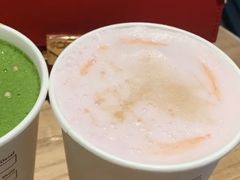 樱花燕麦玛奇朵-星巴克(天津东江道香年广场店)