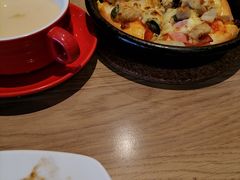 -必胜客(新中纬店)