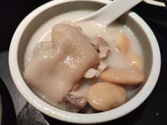 -麻六记(凤凰汇店)