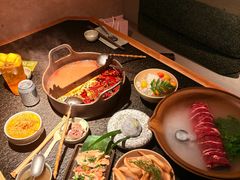 -三出山火锅(南京万象天地店)