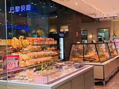 面包甜点陈列柜-巴黎贝甜(大宁国际商业广场店)