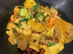 -醉人椒麻辣香锅(王府井喜悦店)